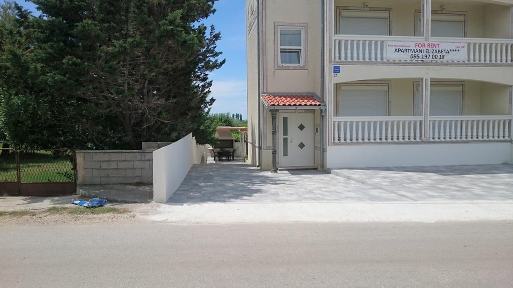 Elizabeta Apartments Nin Exterior foto